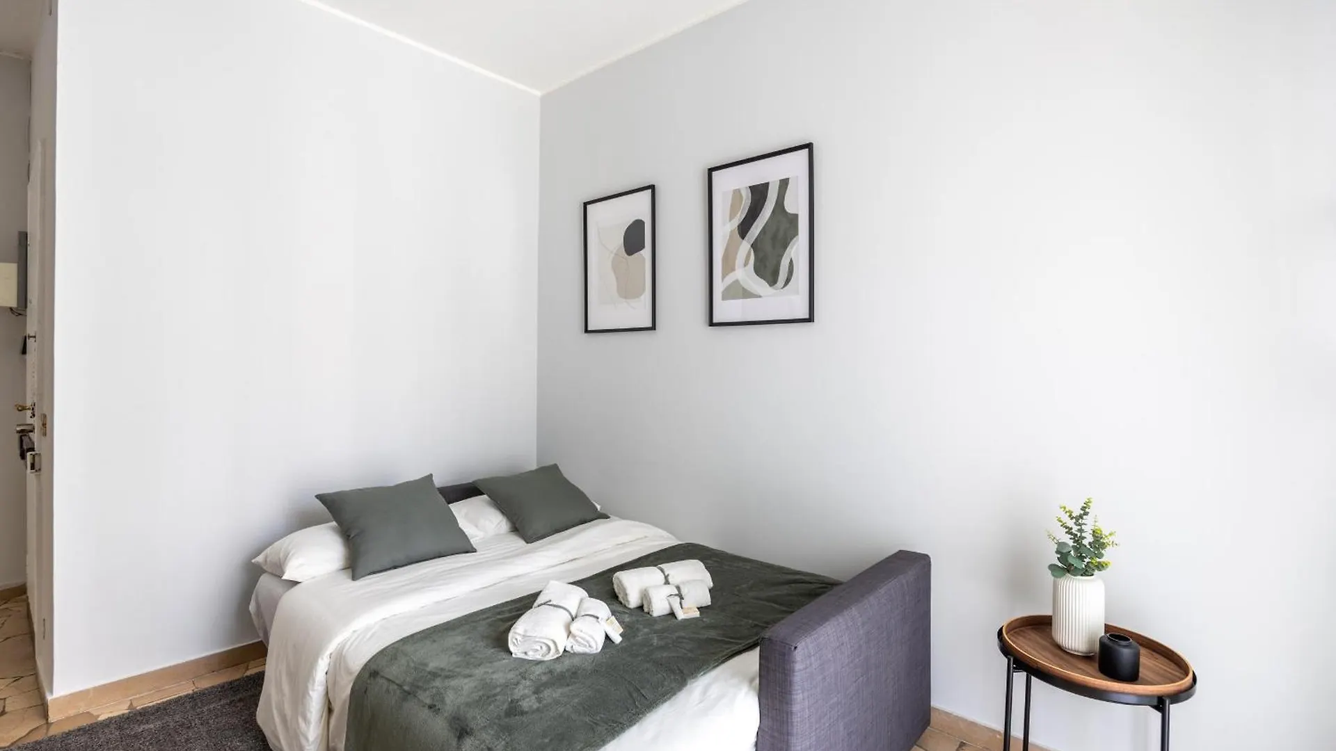 8 Min Dalla Metro Casa Elegante Con Netflix E Wifi Milano Appartamento