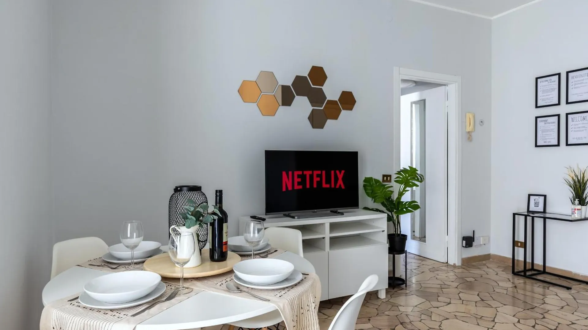 Appartamento 8 Min Dalla Metro Casa Elegante Con Netflix E Wifi Milano Italia
